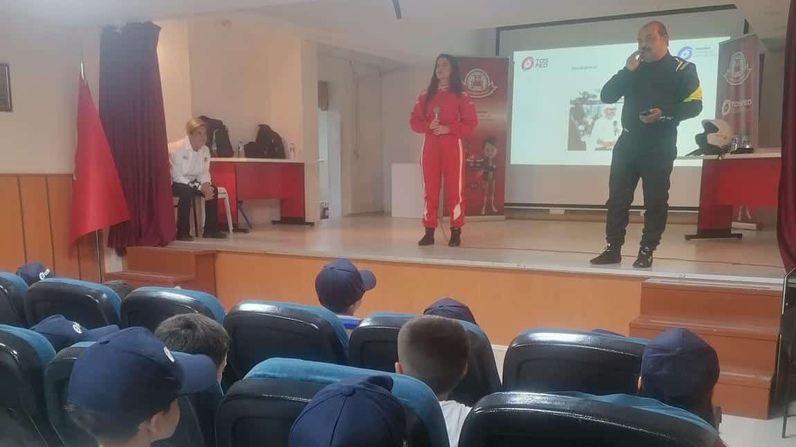 Otomobil Sporları ve Temel Trafik Güvenliği